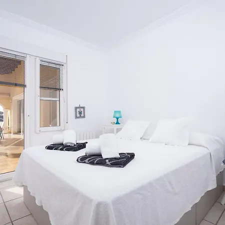 Aitana Holiday home *
